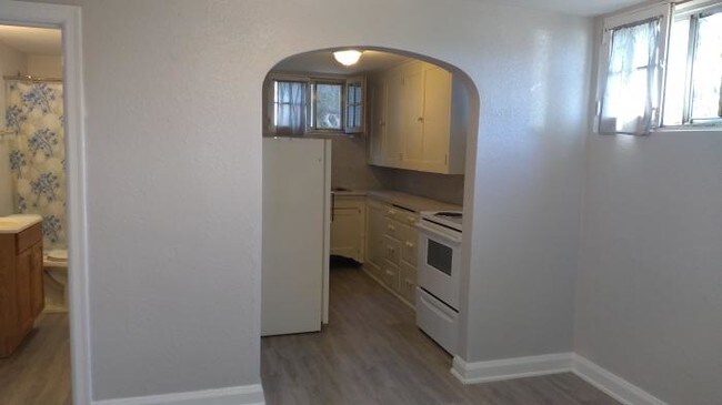 Building Photo - 3 bedroom in Walla Walla WA 99362