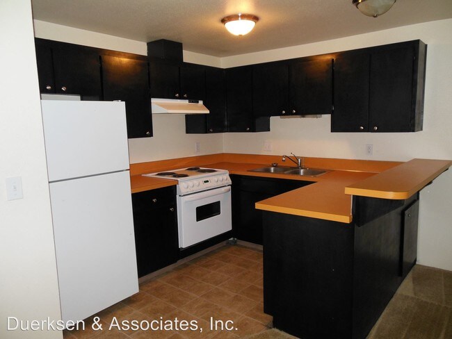 Building Photo - 1961 NW Grant Ave