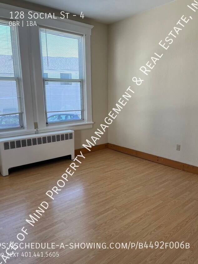 Primary Photo - Cozy Studio with Lovely Porch - Heat/HW/El...