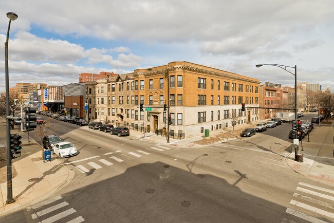 Building Photo - 4347 N Hazel St