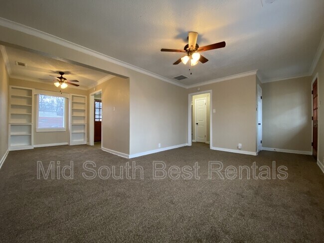 Foto del edificio - 3178 Jade Ln