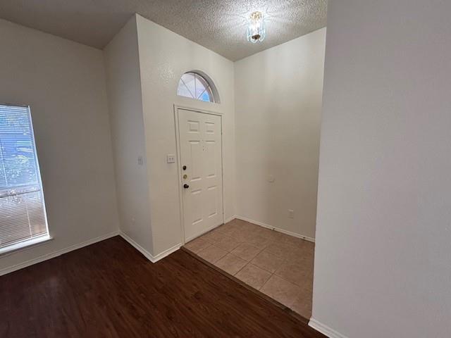 Building Photo - 5728 Northfield Dr