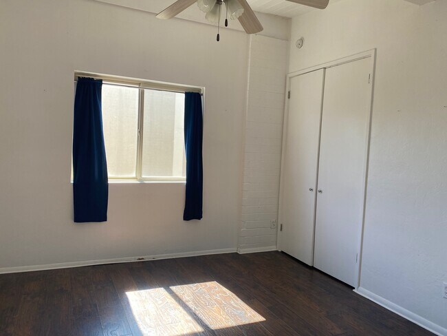 Foto del edificio - 2525 N Alvernon Way