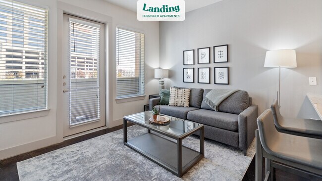 Foto del edificio - 110 W CityLine Dr