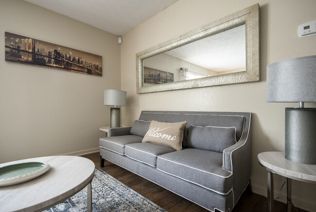 Living Room - Augusta Road Apartments