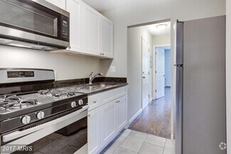Building Photo - 1411 Ridge Pl SE