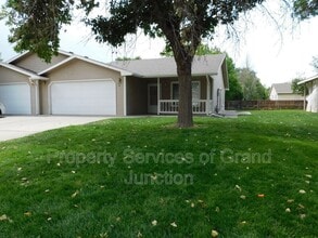 Building Photo - 517-518 29 3/8 Rd