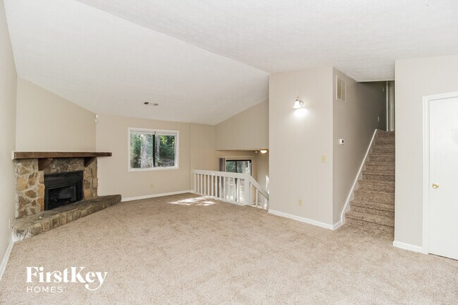 Foto del edificio - 5211 Scarbrough Ln