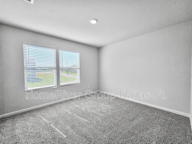Foto del edificio - 101 Bluebonnet Wy