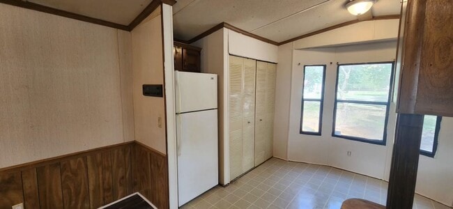 Building Photo - Cozy 2 Bedroom, 1 Bathroom Rental Home