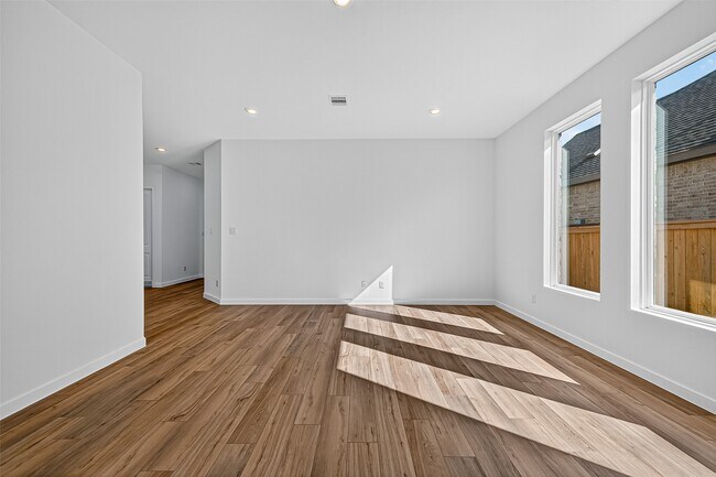 Foto del edificio - 11119 Poplar Tree Dr