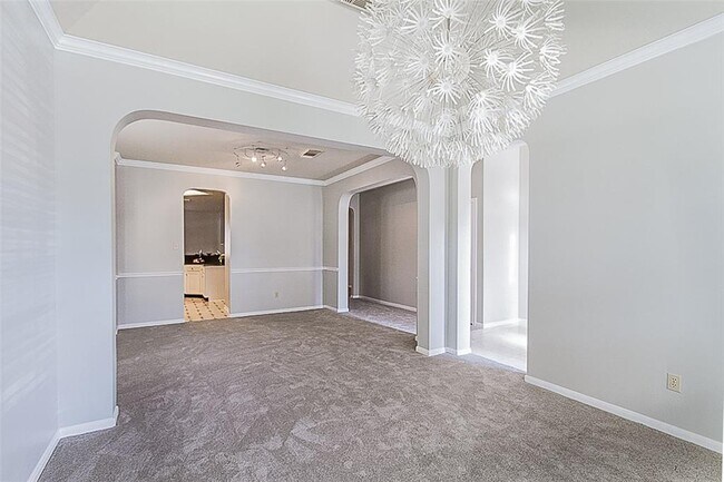 Foto del edificio - 3103 Lauren Ln