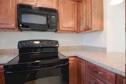 Kitchen - Westfall Townhomes