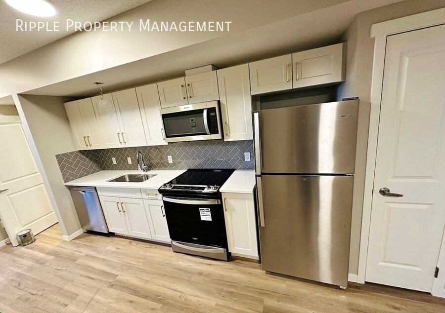 Photo principale - Modern 1 Beds, 1 Baths Basement/Lower | Av...