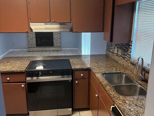 Foto del edificio - For Rent: Orlando, FL 3 Bed + Office | 2 B...