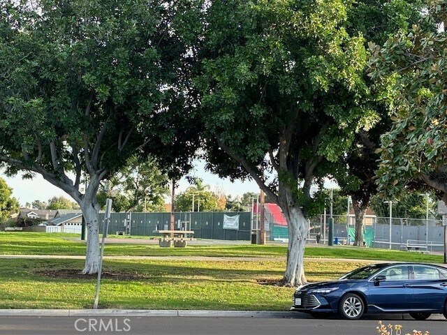 Foto del edificio - 14611 Alder Ln