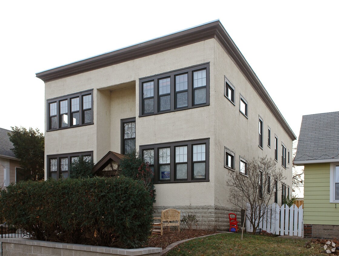 Primary Photo - 1528 Iglehart Ave