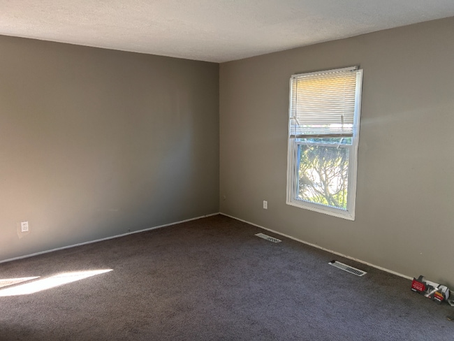 Building Photo - 19316 Meadowlark Ln