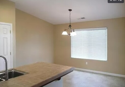 Foto del edificio - 1846 W Heather Ln