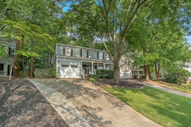 Building Photo - 1363 Oakengate Dr