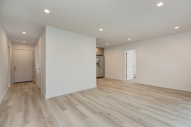 Foto del edificio - 2232 W 24th St