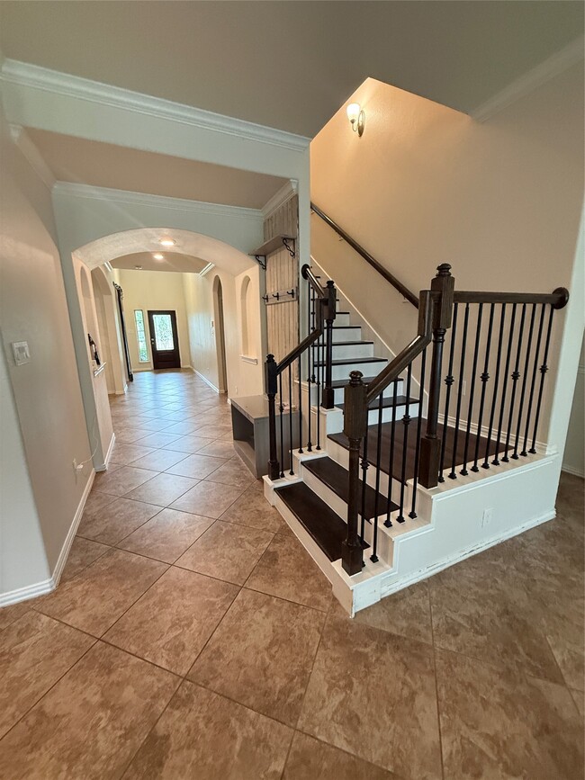Building Photo - 20206 Lago Blf Lp