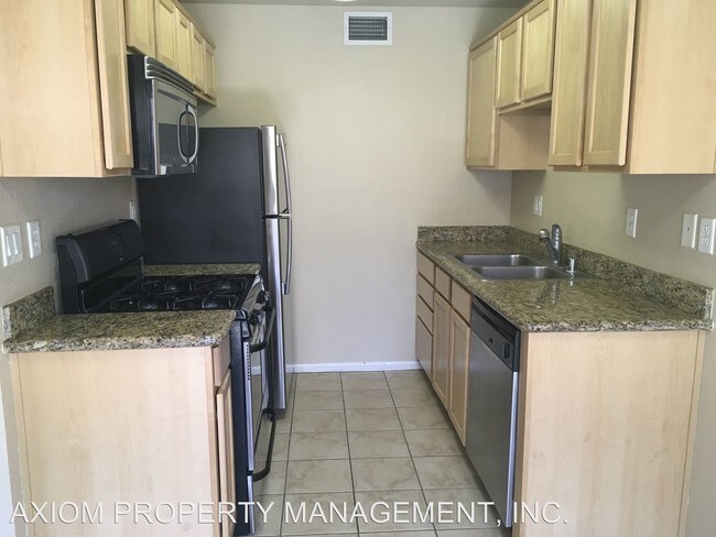 Foto del edificio - 2 br, 1 bath House - 5009 Bremner Way