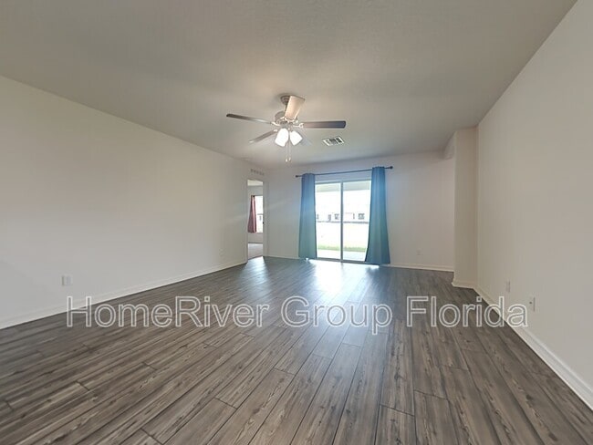 Building Photo - 5412 Jamboree Dr