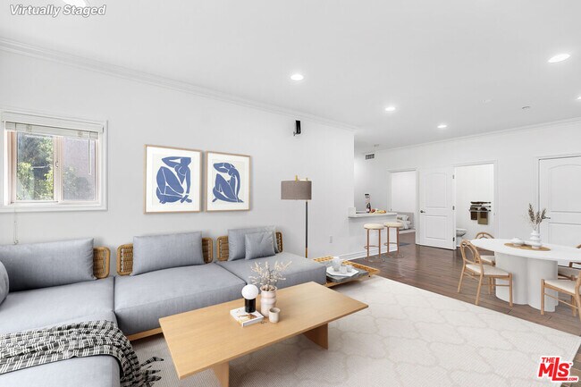 Foto del edificio - 11504 Moorpark St