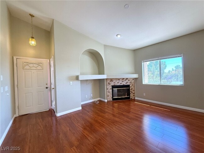 Building Photo - 5225 W Reno Ave
