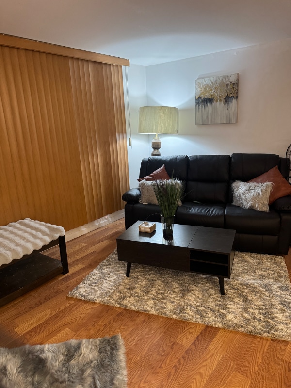 Photo - 8624 S Maryland Ave Apartment