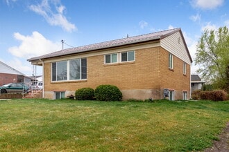 Building Photo - 135 W 4625 S