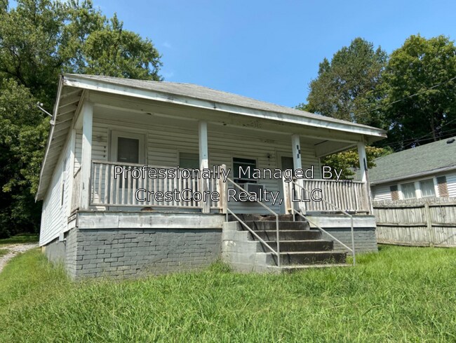Building Photo - 313 Reynolds Ave