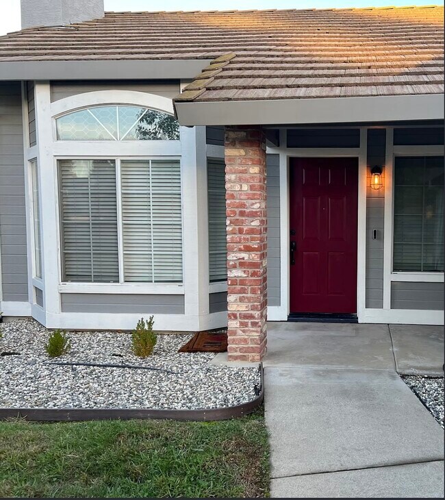 Foto del edificio - 1642 Prentiss Dr