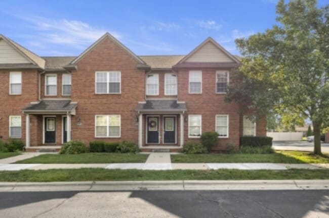 Foto del edificio - 13181 Turnberry Ct