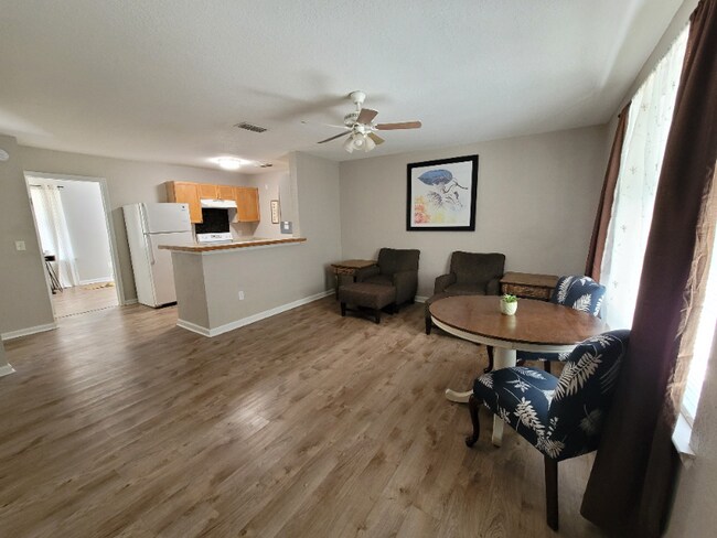 Foto del edificio - 1329 Nylic St