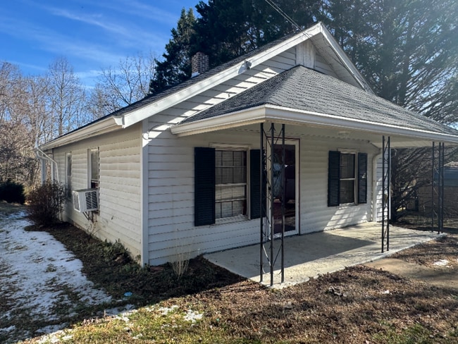 Building Photo - 273 Lincoln Heights Rd