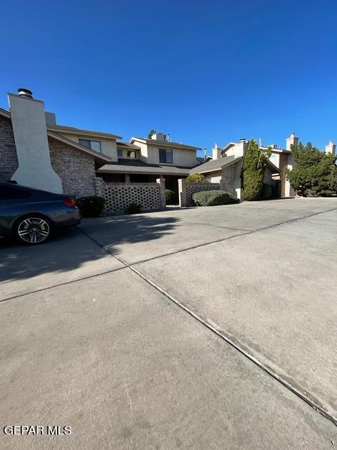 Building Photo - 7041 Orizaba Ave
