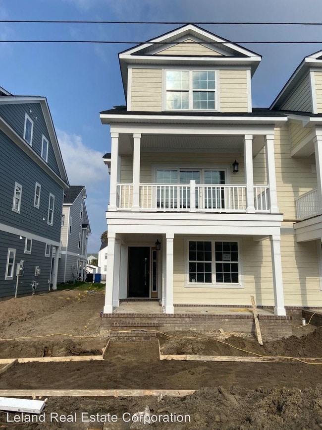 Building Photo - 4 br, 2.5 bath House - 417 21st Street