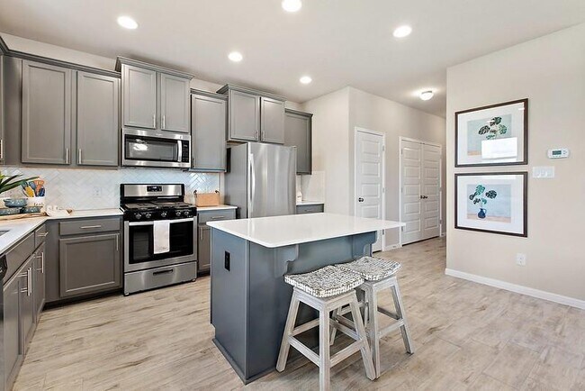 Foto del edificio - 1113 Legend Milton Ln