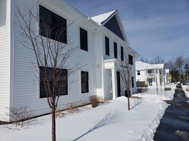 Foto del edificio - 34 Mill Commons Dr