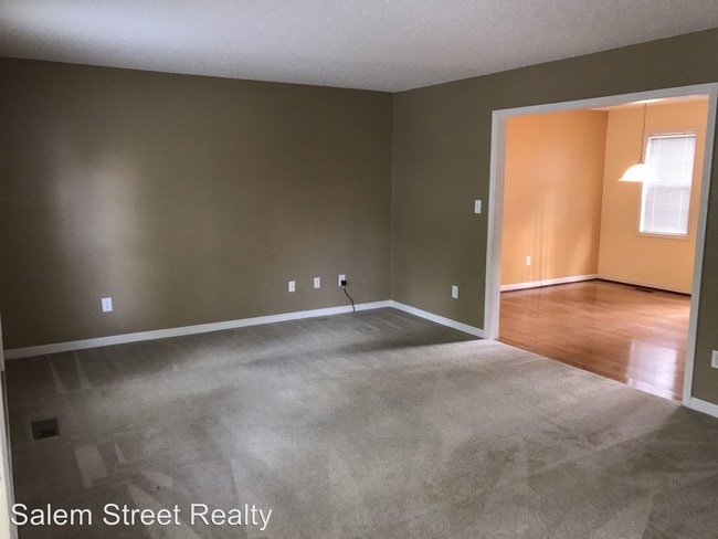 Building Photo - 1309 E Stonemason Dr