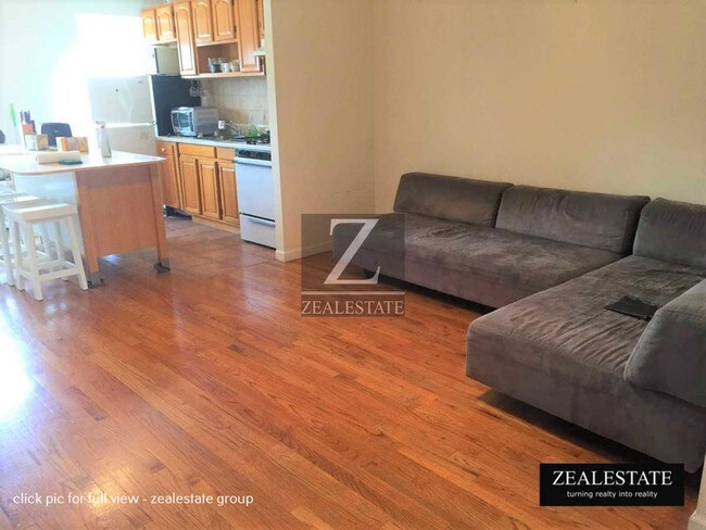 Foto del edificio - 695 5th Avenue