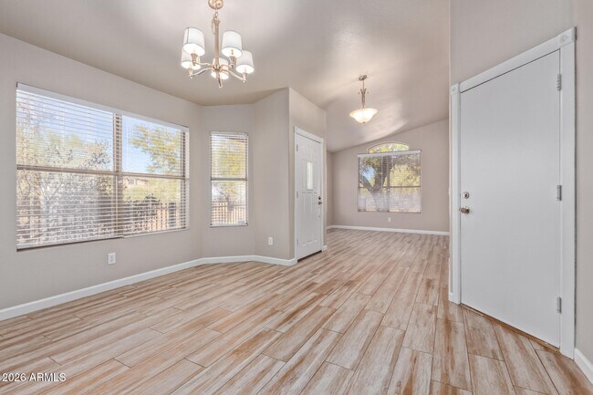 Building Photo - 4607 E Abraham Ln