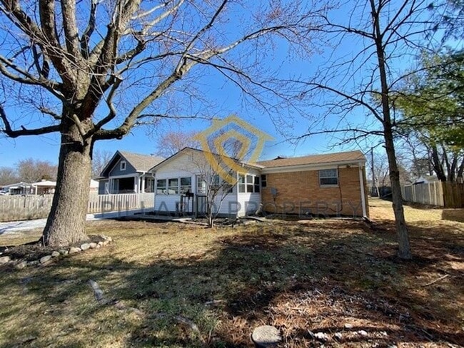 Photo - Close to UIndy, Carson Heights, 4 Bedroom/... House
