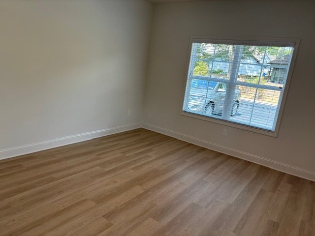 Foto del edificio - 423 Sanders St