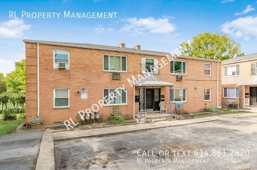 Primary Photo - 2 Units Available! Cozy 2 bedroom 1 bathro...