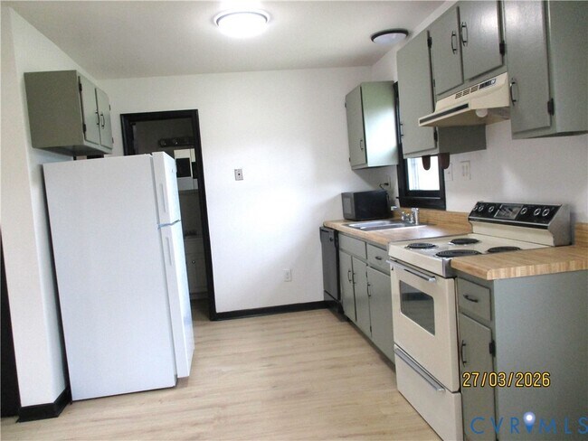 Foto del edificio - 13370 Greenwood Rd