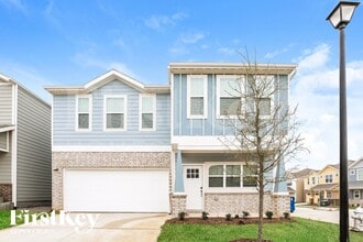 Building Photo - 327 Niki Dr