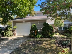 Building Photo - 213 Stanyon Ln